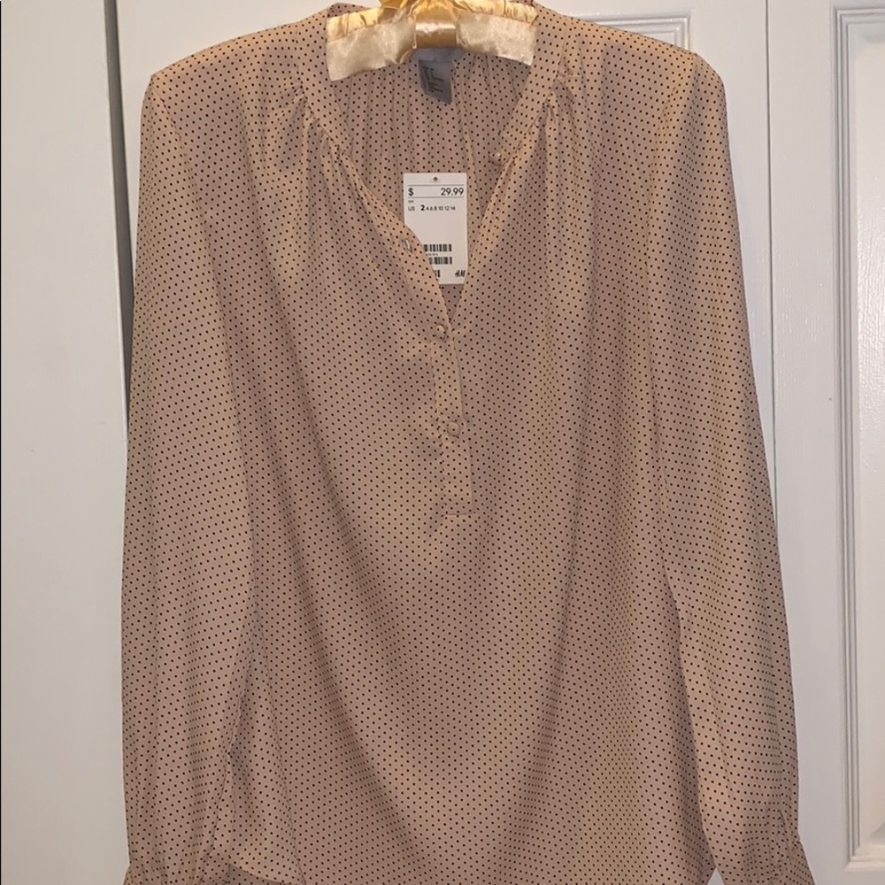 H&M Women’s Polka Dot Button Down Shirt